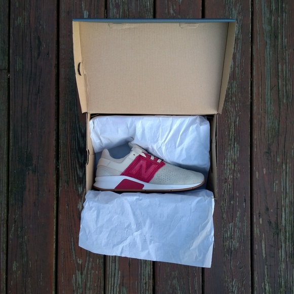 Men's NEW BALANCE 247 Sneakers - Picture 2 of 8